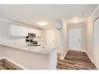 Photo #3: 6180176 Listing