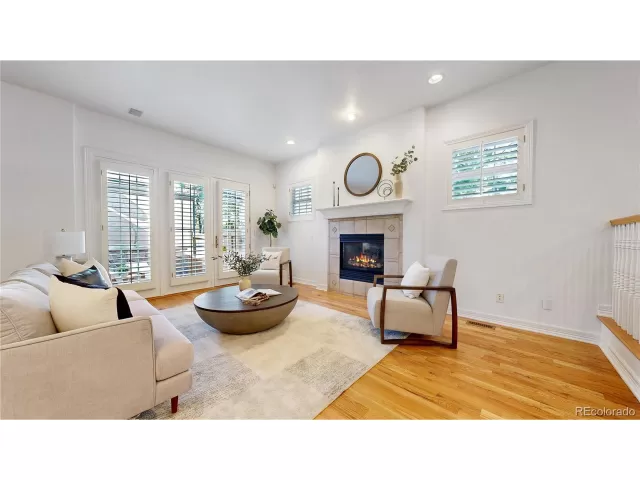 MLS: 6190975 Condo For Sale