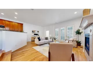 Photo #2: 6190975 Listing 