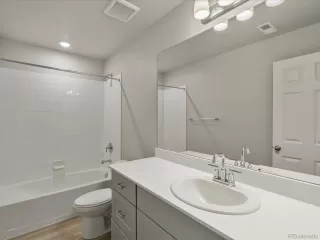 Photo #4: 6192633 Listing