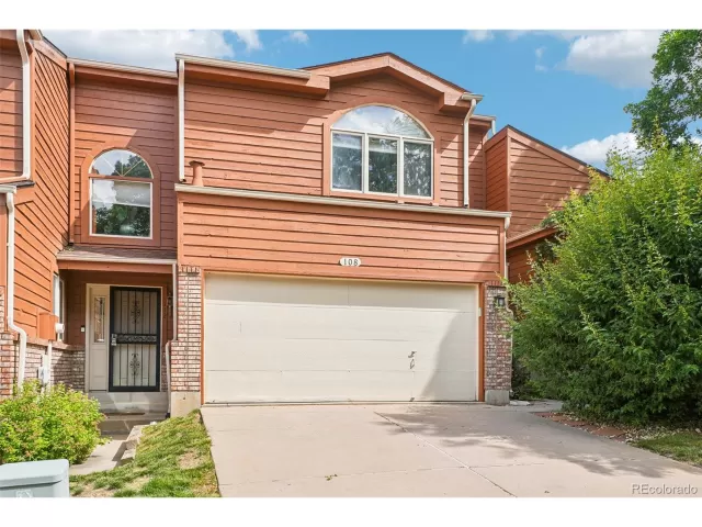 MLS: 6192728 Condo For Sale