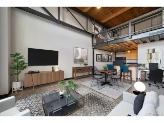 Photo #2: 6192784 Listing