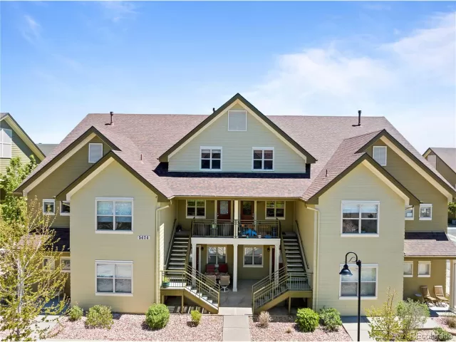 MLS: 6193922 Condo For Sale