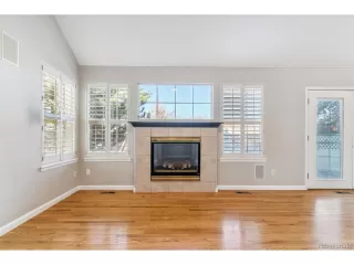 Photo #2: 6194118 Listing