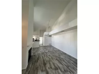 Photo #4: 6195597 Listing 