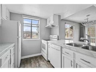 Photo #5: 6197069 Listing 