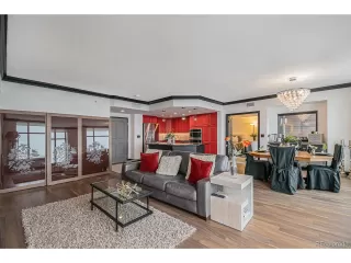 Photo #2: 6198019 Listing 