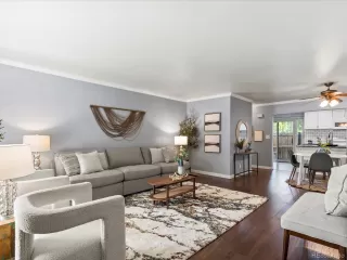 Photo #4: 6202326 Listing 