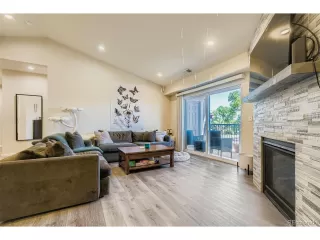 Photo #3: 6202926 Listing