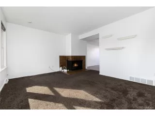 Photo #6: 6205450 Listing