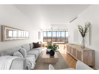 Photo #5: 6207439 Listing