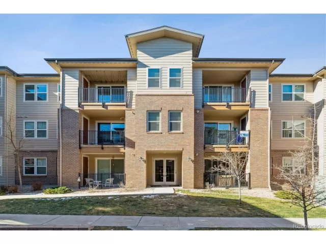 MLS: 6208665 Condo For Sale