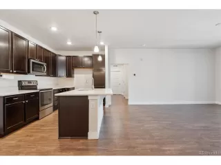 Photo #3: 6208665 Listing 