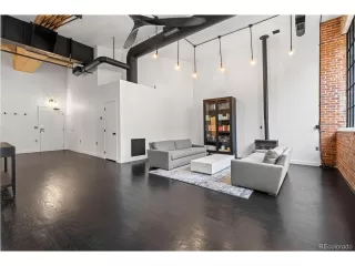 Photo #3: 6208702 Listing 