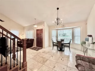 Photo #5: 6210958 Listing