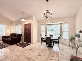 Photo #6: 6210958 Listing