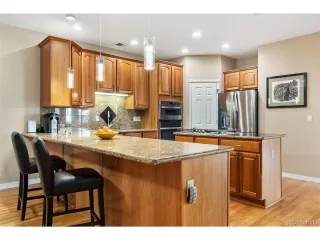 Photo #5: 6212425 Listing