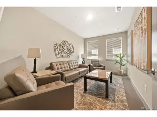 Photo #6: 6215052 Listing 