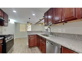 Photo #5: 6216848 Listing