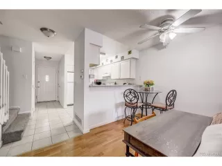 Photo #5: 6218380 Listing