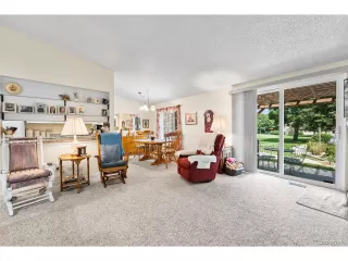 Photo #6: 6221721 Listing