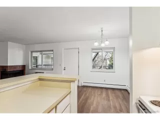 Photo #6: 6223761 Listing