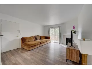 Photo #2: 6225634 Listing 