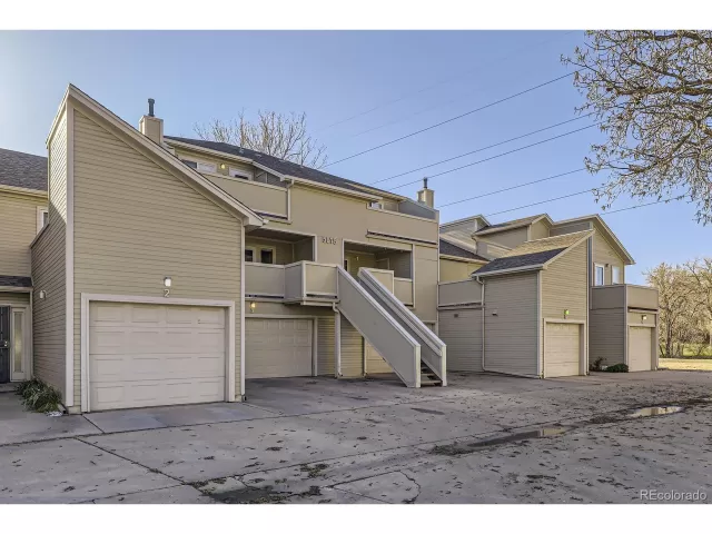 MLS: 6227496 Condo For Sale