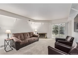 Photo #2: 6230733 Listing