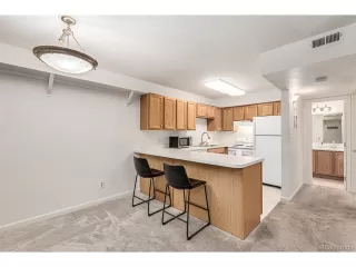 Photo #3: 6230733 Listing