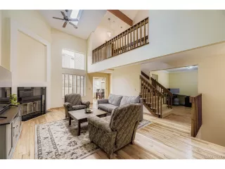 Photo #2: 6231086 Listing