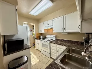 Photo #5: 6232709 Listing