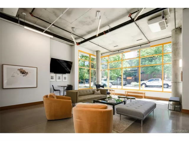 MLS: 6235919 Condo For Sale