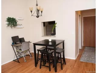 Photo #5: 6238101 Listing