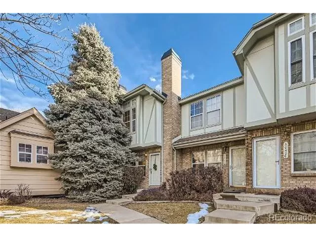 MLS: 6239024 Condo For Sale