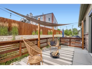 Photo #2: 6241172 Listing