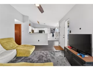 Photo #6: 6241509 Listing 