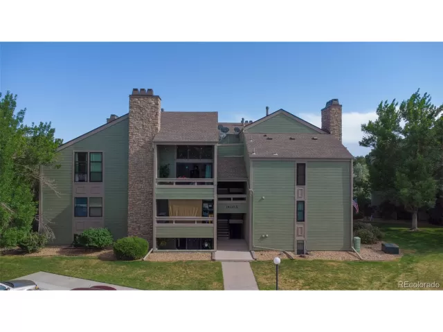 MLS: 6245976 Condo For Sale