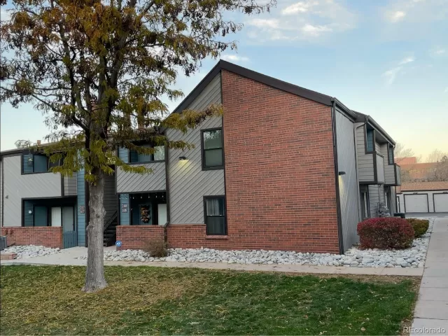 MLS: 6246470 Condo For Sale