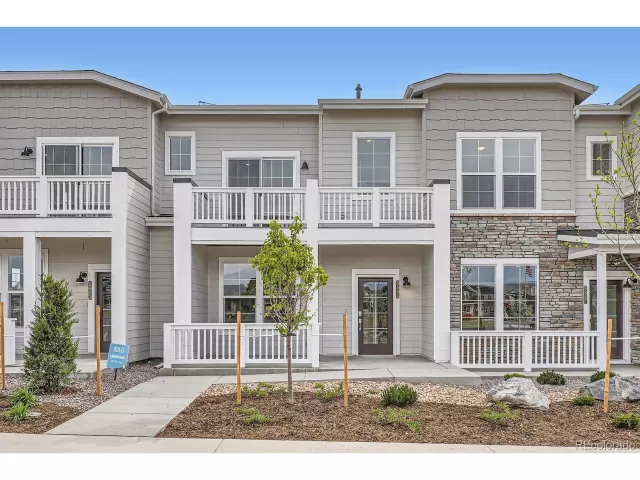 MLS: 6247186 Condo For Sale