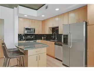 Photo #3: 6248394 Listing