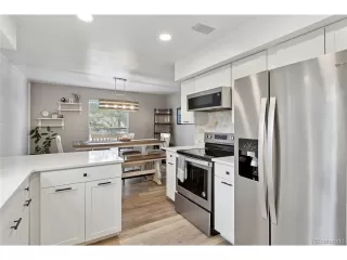 Photo #5: 6249476 Listing