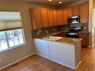 Photo #5: 6254865 Listing