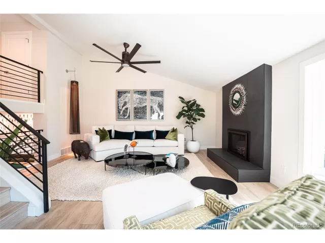 MLS: 6255233 Condo For Sale