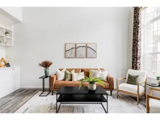 Photo #2: 6259959 Listing 