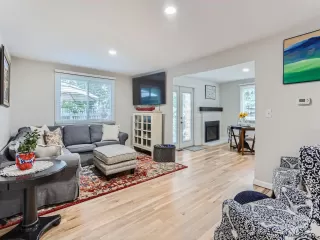 Photo #2: 6265886 Listing