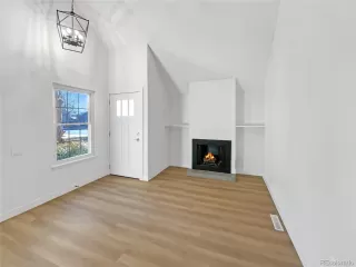 Photo #3: 6268176 Listing