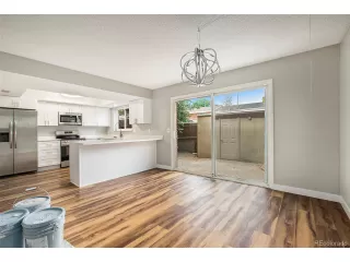 Photo #6: 6269172 Listing