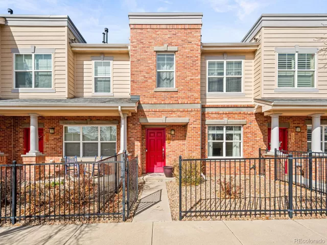 MLS: 6269231 Condo For Sale