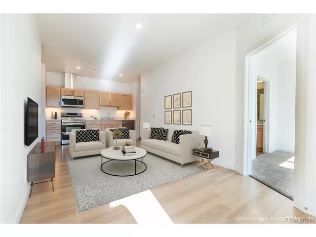 MLS: 6269460 Condo For Sale